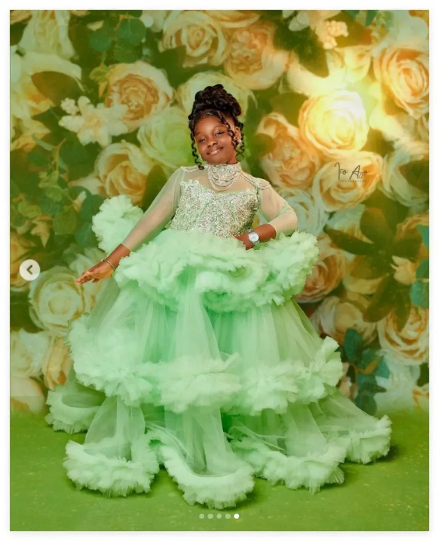 

Green Flower Girl Dresses for Wedding Kids Birthday Party Dresses Layered Lace Applique Kids Ball Gowns for Wedding Customized