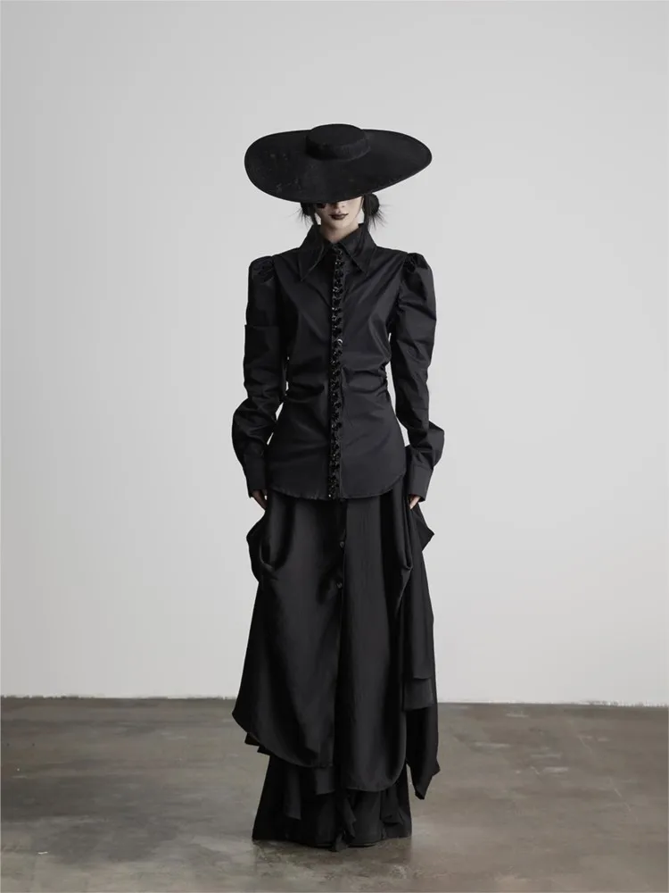 

Black beaded chain lapel puffed sleeve shirt cinched waist niche design dress