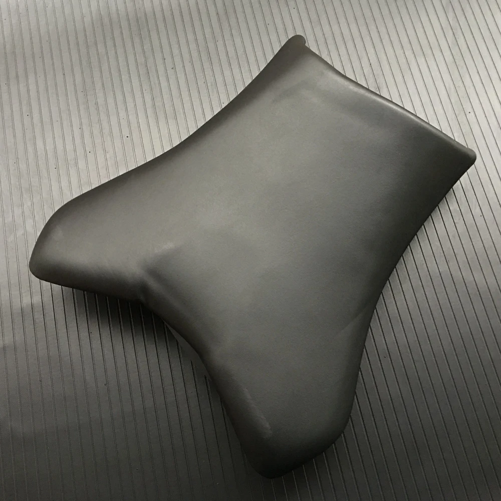 

Replacement Rider Front Seat for Yamaha FZ1 1000 Fazer 06-14
