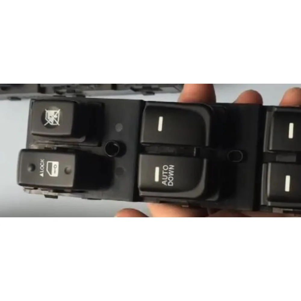 93575-F8000 for Hyundai Tucson 2015 2016 2017 2018 93575F8000 Door Window Glass Lifter Switch Rearview Mirror Adjustment Button