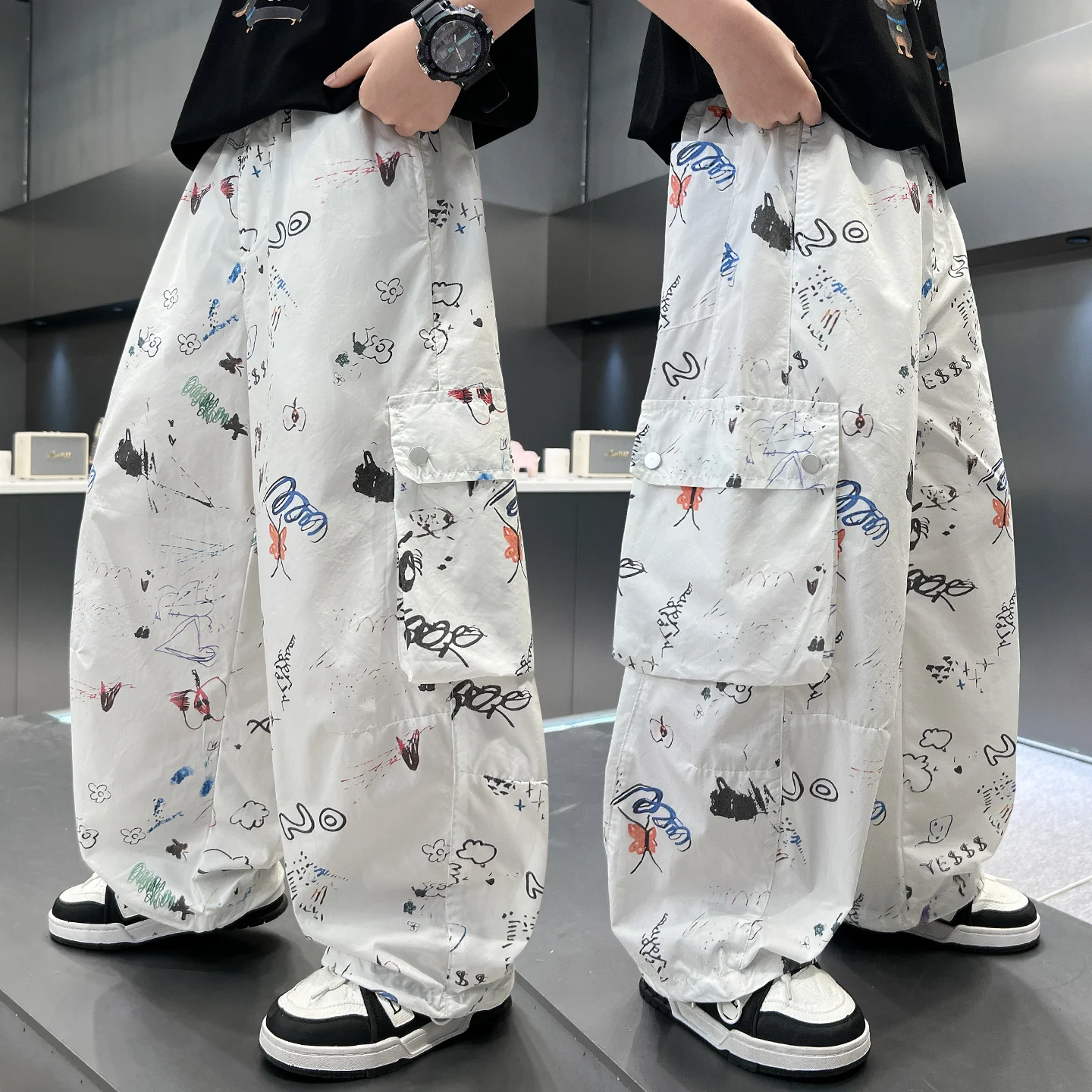 

Boys Summer Cargo Pants Graffiti Print Loose Wide Leg Trousers Quick Dry Elastic Waist Casual Pants for Kids 3-12Y Streetwear