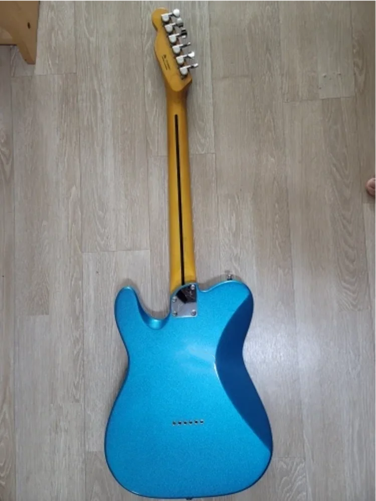 New Arrival!!!!!!!!! Lake Placid Blue, Ultra Tele Electric Guitar, Solid Mahogany Body ,Maple Fretboard, Yellow Pickguard