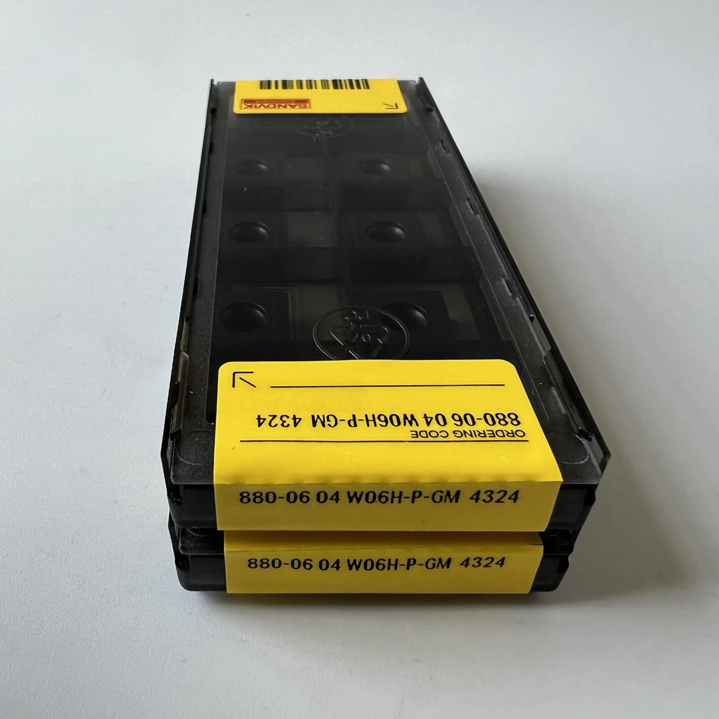 

880-0604W06H-P-GM 4324 CNC