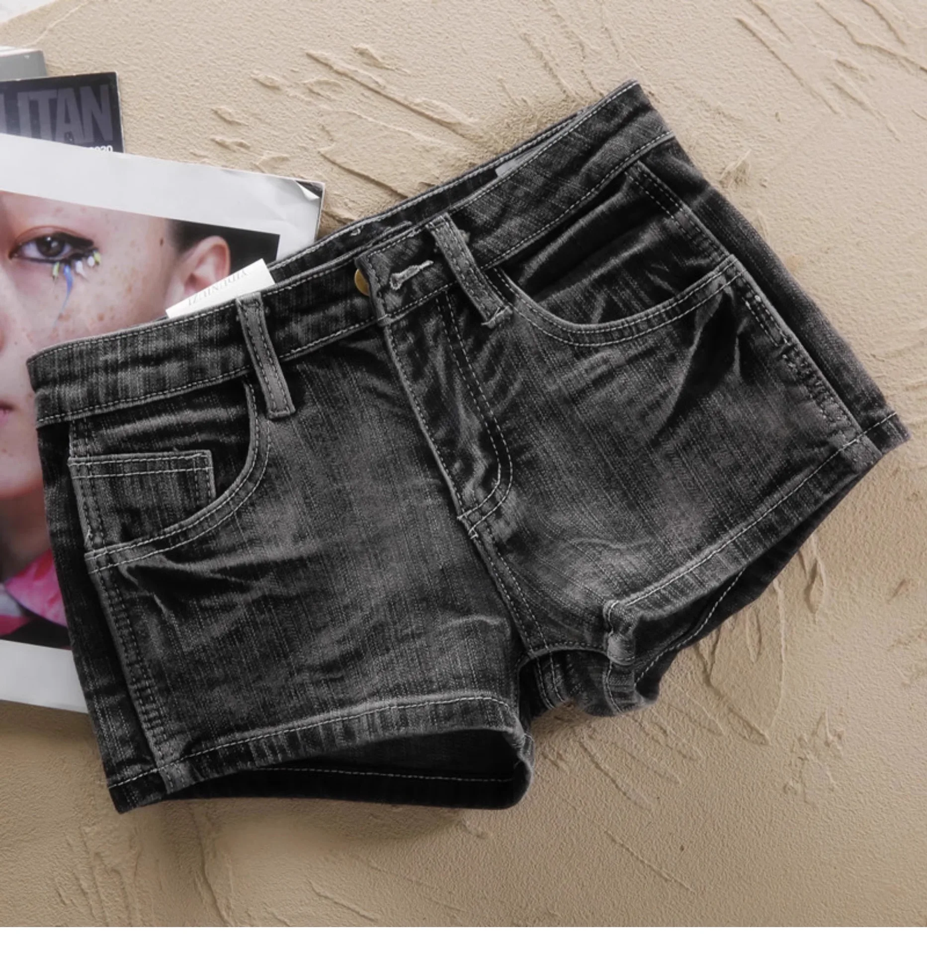 

Short Jeans Vintage Mid-Low Waist Denim Shorts for Women Slimming Sexy Butt-Lifting Slimming Hot Pants for Shorter Women