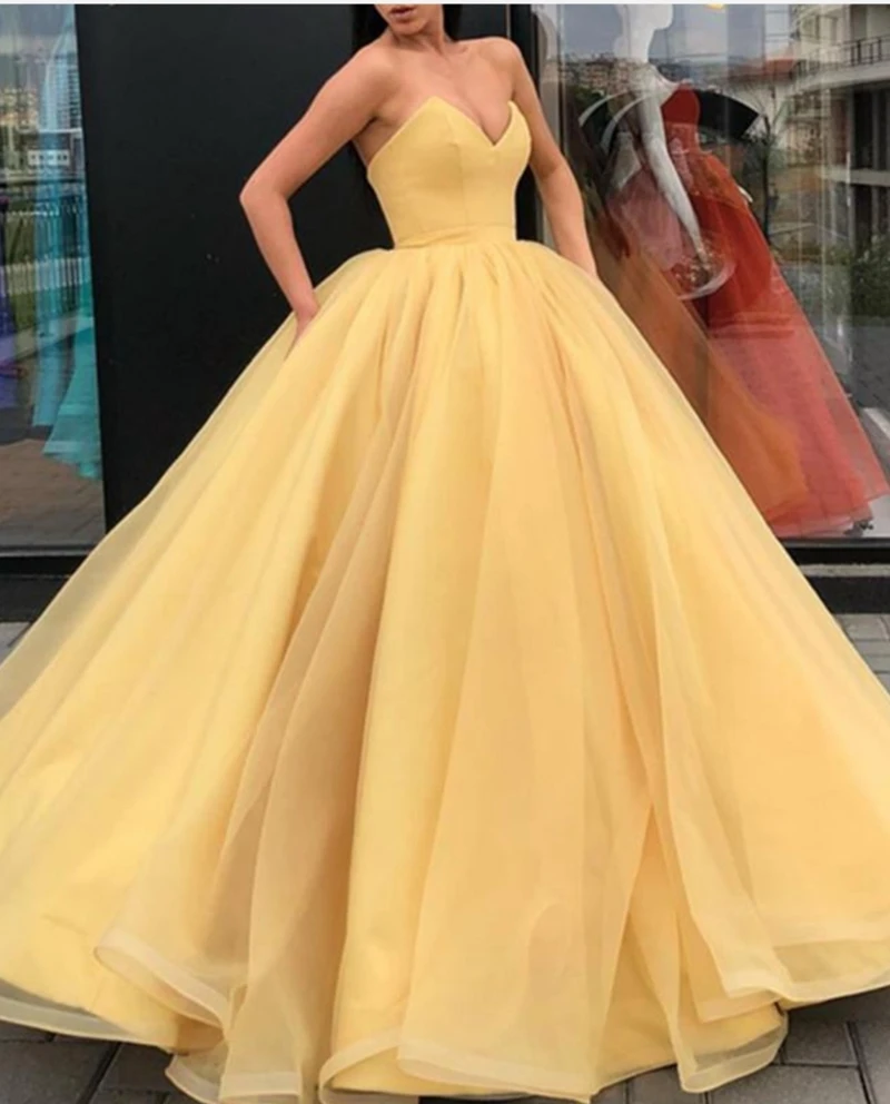 

Charming V-Neck Sleeveless Prom Dresses A Line Gold Organza Women's Formal Party Evening Gowns Gradutation Robes De Soirée