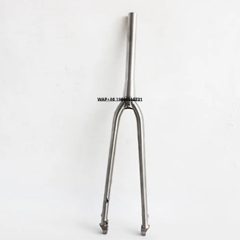 

Titanium Grade 9 Bike Rigid Fork 700C Thru Axle Fork with Taper Leg Tube