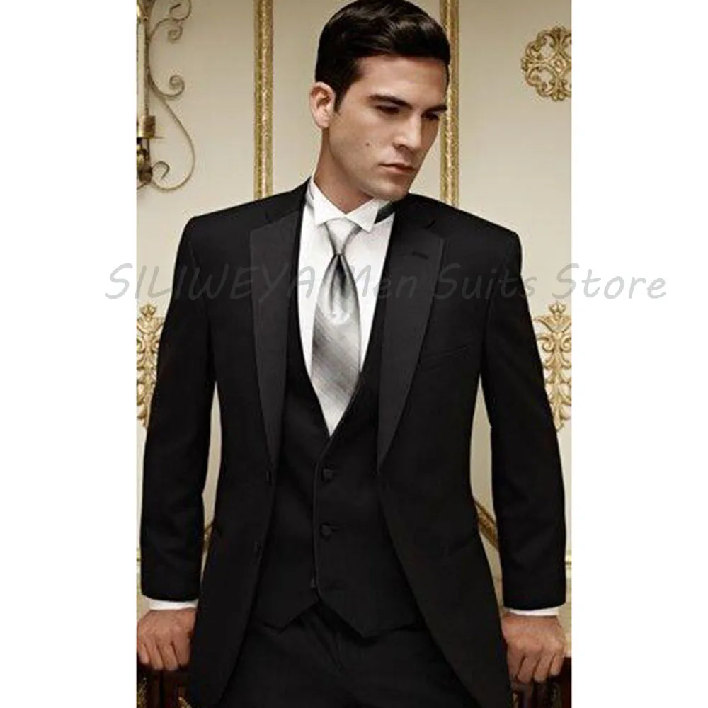 

Classic Suits For Suit Notch Collar 3 Pieces Jacket Vest Pants Black Fashion High Quality Banquet Prom Party Male Clothing