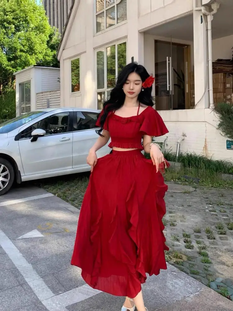 

Летний комплект из двух предметов в стиле ретро для отдыха, женские красные сексуальные короткие топы с квадратным вырезом и длинные юбки с высокой талией и рюшами по краям