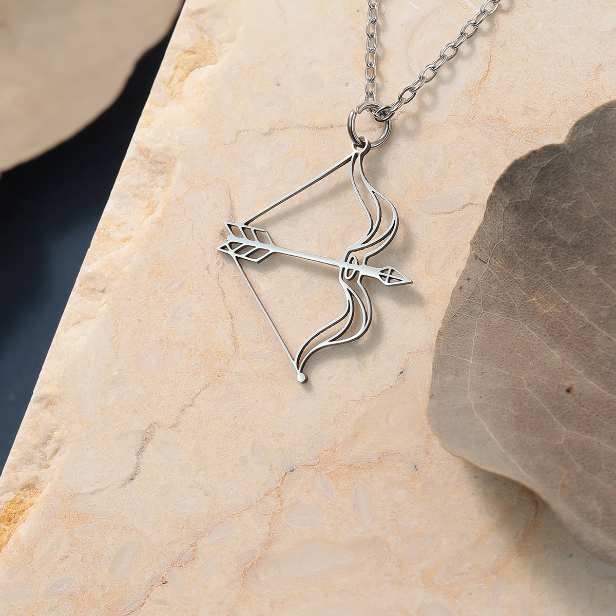 CHENGXUN Arrow Pendant Necklace Sagittarius Zodiac Jewelry Minimalist Necklace Gift for Her Bow Necklace Gift for Mom