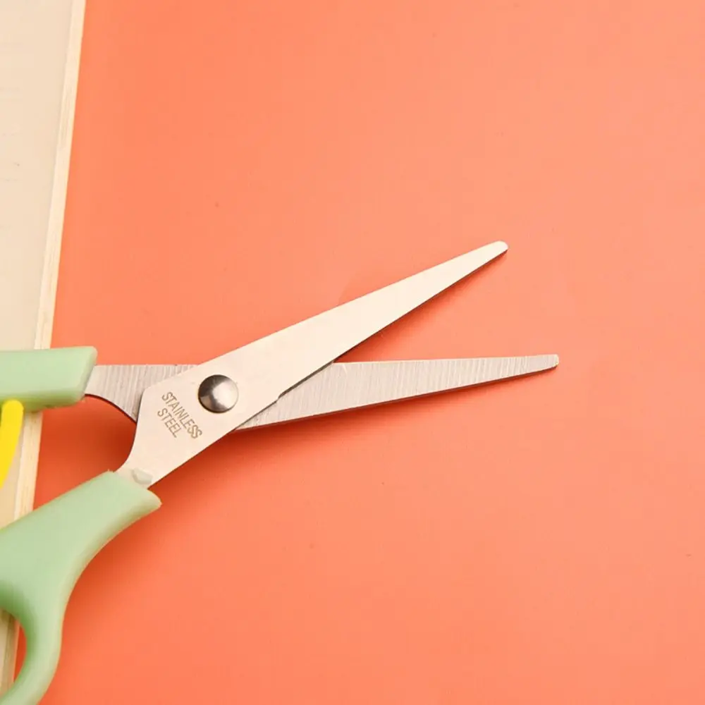 V Shape Anti-pinch Elastic Scissors with Cap Safe Craft Scissors Paper Cutter Art Tool Stationary Scissors Handmade Tools