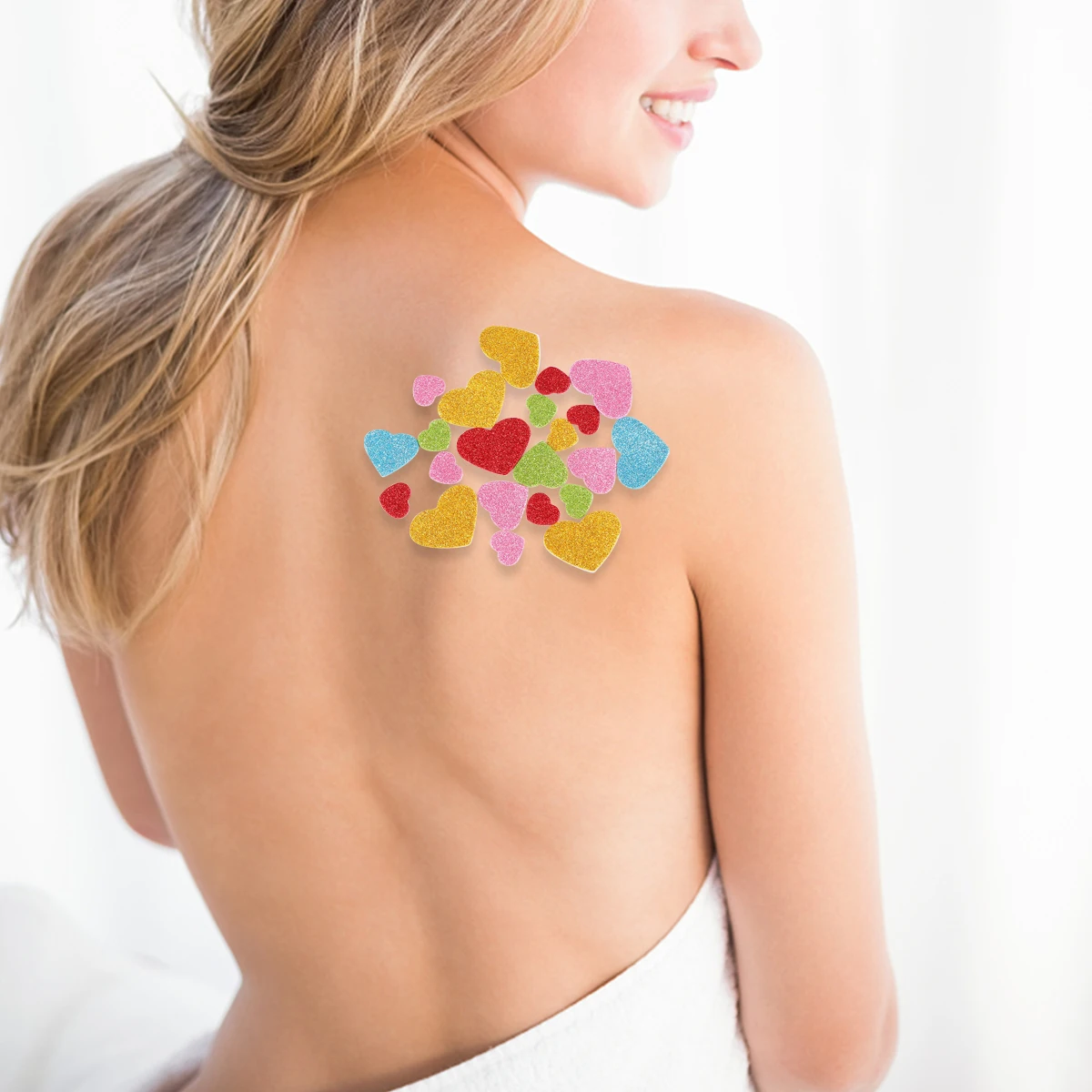 

100Pcs Heart Star Stickers Removable Wall Decal Creative Design for Classroom Home Decoration Mixed Colors Random Patterns