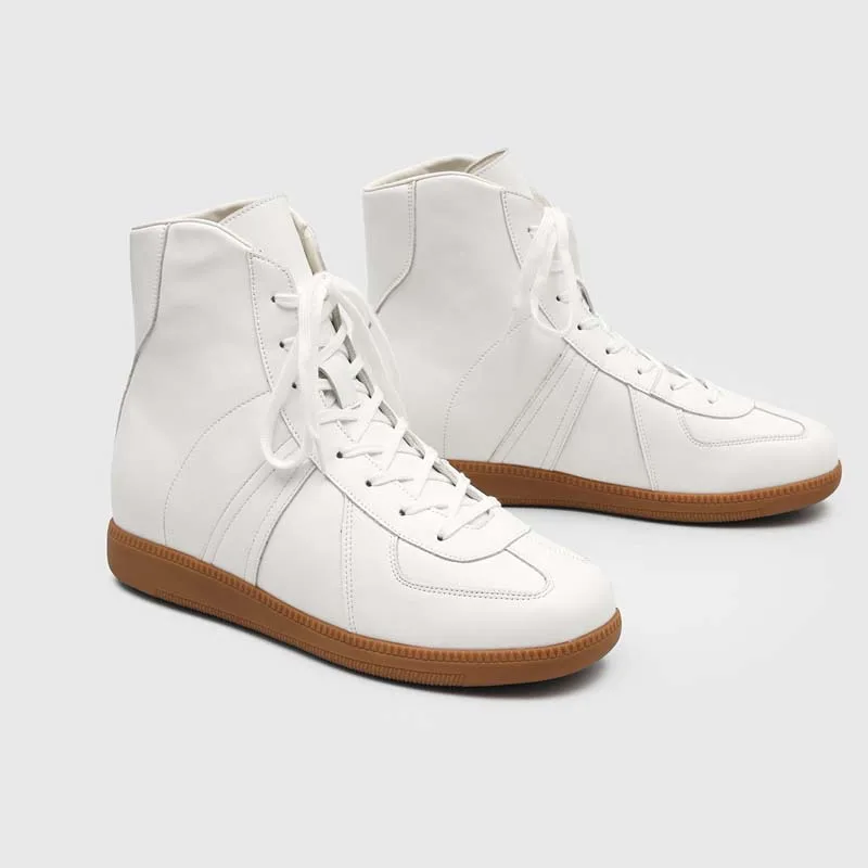 Men Classic Spliced High Top Casual Boots with A Soft Surface Simple Fashionable Height Increase Suitable for Daily Street Wear view 3