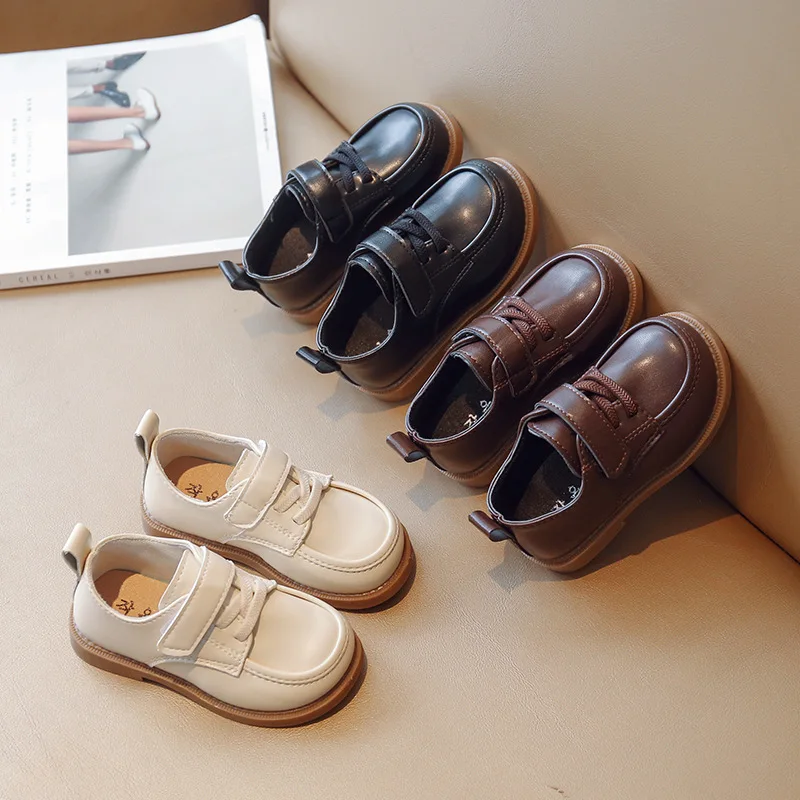 

Маленькие кожаные туфли на весну и осень для мальчиков, детская модная кожаная обувь на мягкой подошве, универсальная детская обувь для выступлений и танцев для девочек