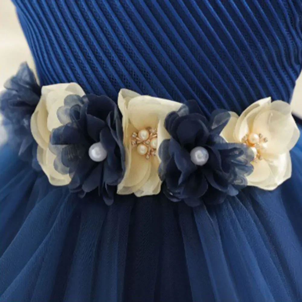 Robe de princesse en maille avec nœud papillon pour fille, robes de soirée pour bébé, frocs rayés blancs pour tout-petits, fleur pour enfant, 0 à 24 mois