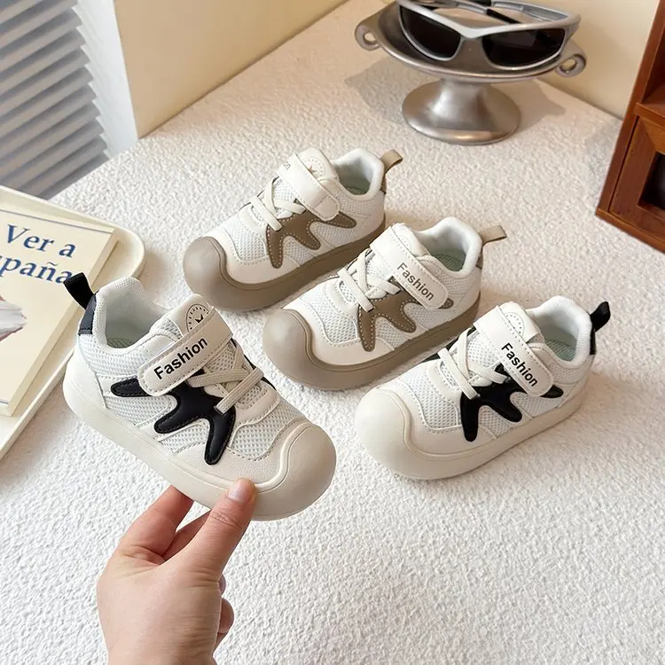 

Boys Girls Sports Shoes Toes Capped Anti-kicked Kids Casual Shoes Mesh Breathable 2025 Brand Children Flat Shoes Soft Sole