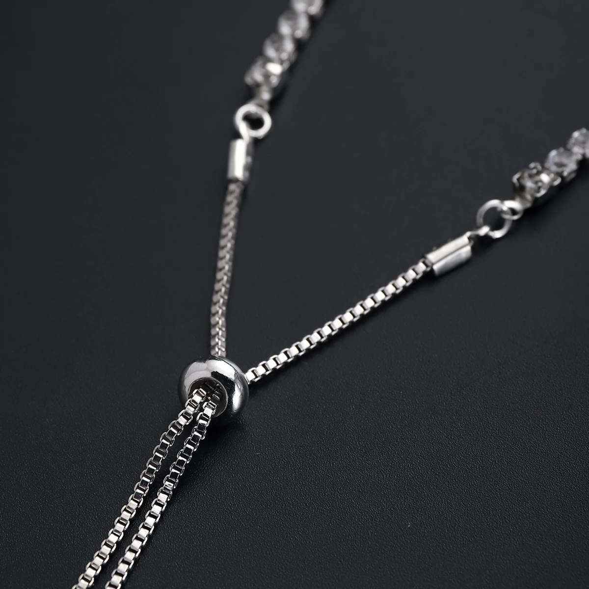 Fine Silver Bracelet Elegant Zircon Tennis Crystal Chain for Women lady Fashion Noble Engagement Wedding Glam