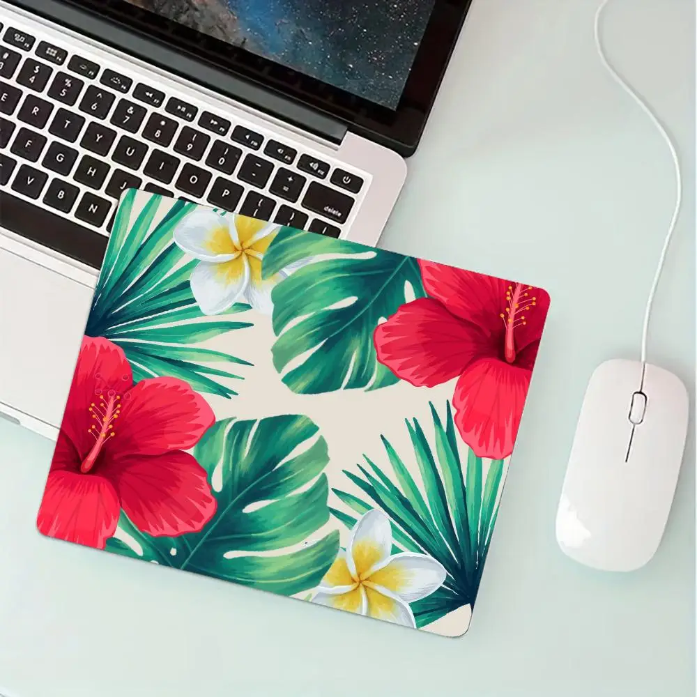 

Desktop aesthetic design small mouse pad rubber anti-slip desk mat gaming mats pc accessories laptop office pad water-washable