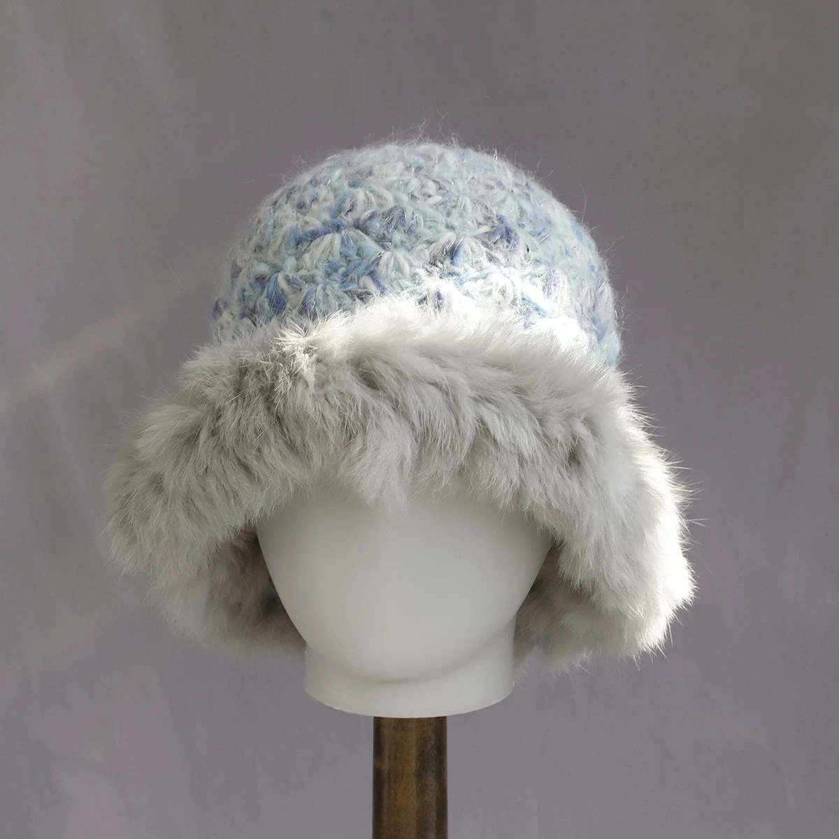 

Утолщенная теплая вязаная шапка, плюшевая шапка с изображением льва, зимняя вязаная шапка для катания на лыжах, новый стиль, женская модная универсальная зимняя шапка