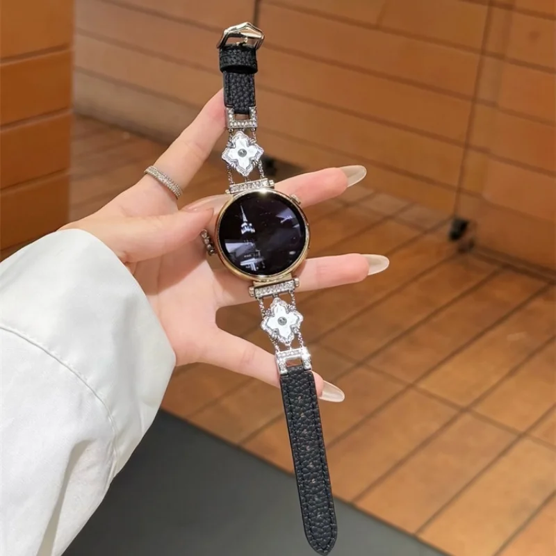 

Diamond studded metal leather strap suitable for HUAWEI Watch Fit3/Fit4 straps and HUAWEI Band 8/9/10NFC handmade straps