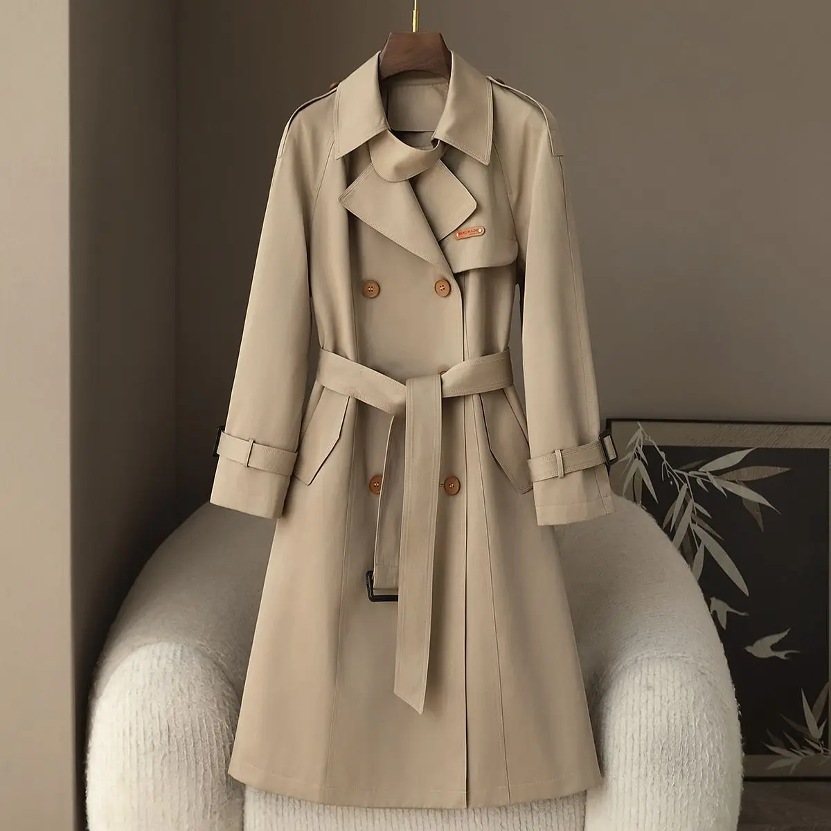 

Весна 2025 г., женский тонкий длинный двубортный плащ, пальто в британском стиле