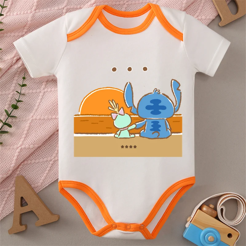 MINISO 100% ملابس قطنية ليلو وستيتش دكتور جامبا جوكيبا بدلة قطعة واحدة مطبوعة بشكل لطيف للأطفال من عمر 0 إلى 12 شهرًا لحديثي الولادة #1