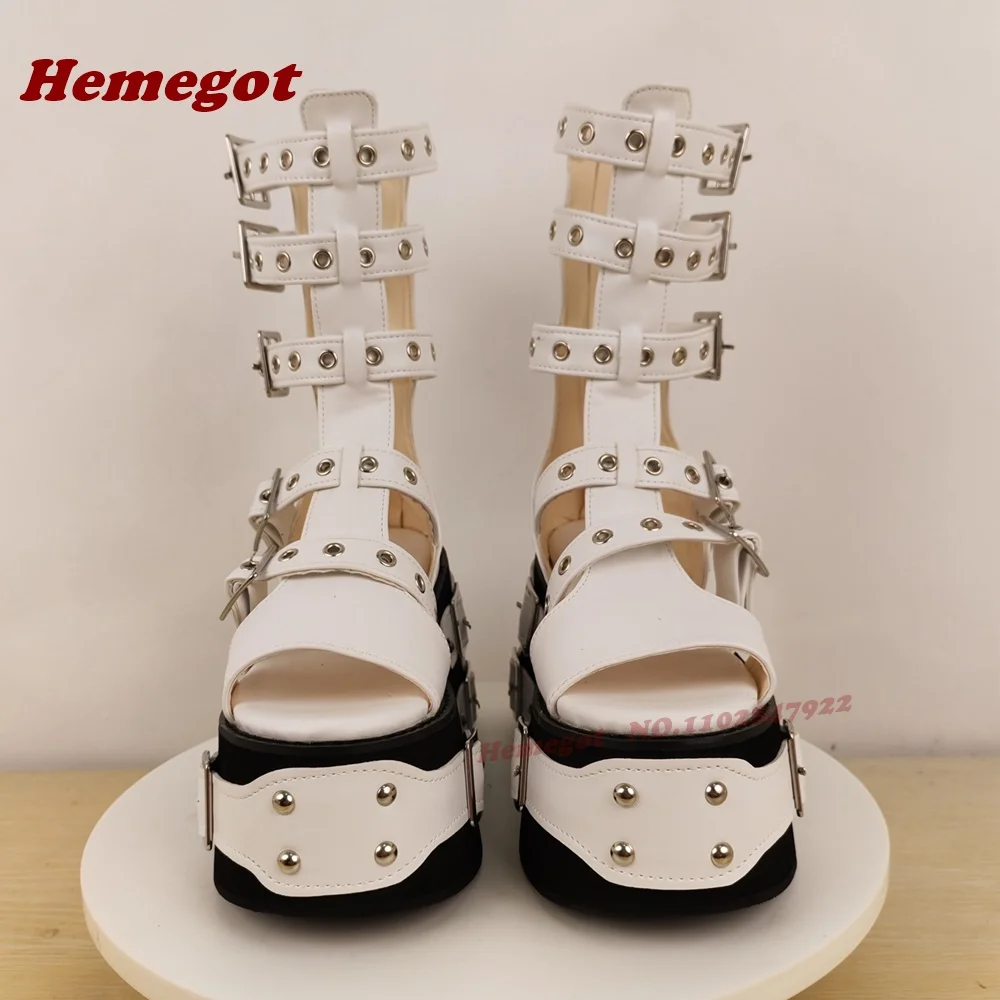 

Сандалии на платформе с заклепками и вырезами, летние сандалии с открытым носком и пряжкой на поясе, увеличивающие рост, для женщин, готическая повседневная обувь, роскошная пикантная обувь