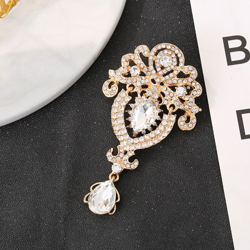 Women's Retro Personality Multifunctional Droplet Shaped Brooch Pendant Dual-purpose Rhinestone Clothing Accessory Clip