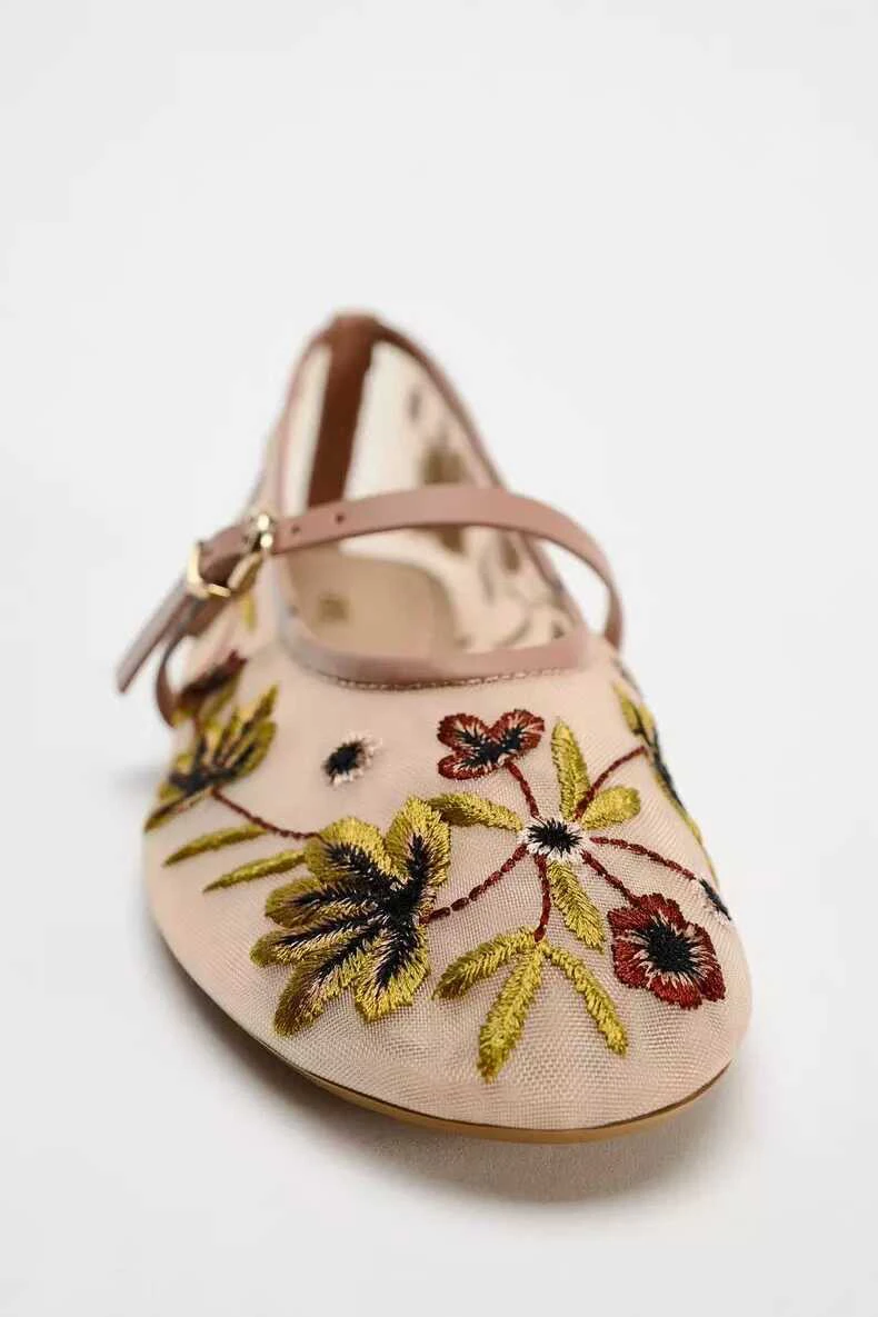 Spring Summer New Women's Flat Ballet oes Embroidered Floral Me Clog Sle Slip-On Casual Faion Footwear image 5