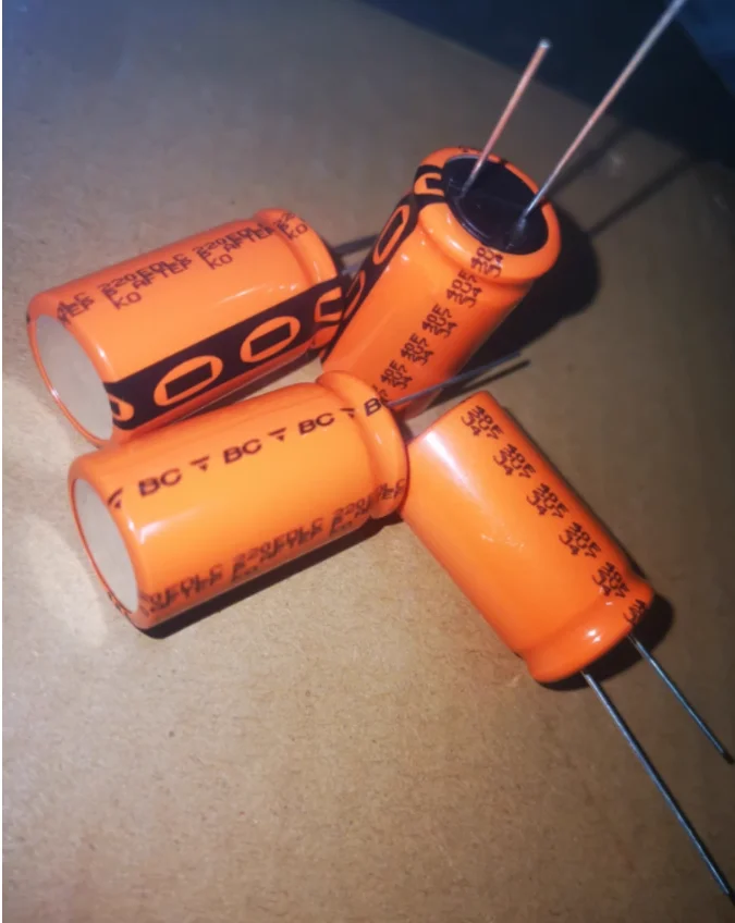 10PCS/LOT VISHAY-BC 2.7V 40F 18X30MM Super Farad Capacitor 40F Capacitor FREE SHIPPING