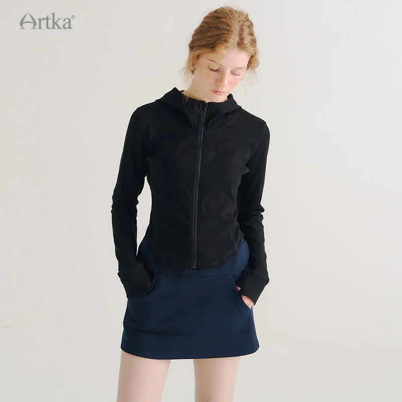 

ARTKA 2024 Autumn New Women Coat Fashion Casual Black Slim Hooded Top Cardigan Zipper Outdoor Hoodie Coats Female VA92042Q