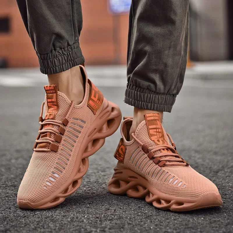 Nouvelles chaussures de course pour hommes, grande taille, empeigne en mesh respirant, baskets de sport décontractées, style coréen, chaussures saisonnières printemps-automne