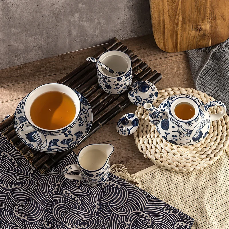 Ceramic Coffee Tea Set Korean Blue and White Porcelain Teaware Sets 1 Person Teapot Cup Milk Jug Sugar Bowl Home Bar Drinkware