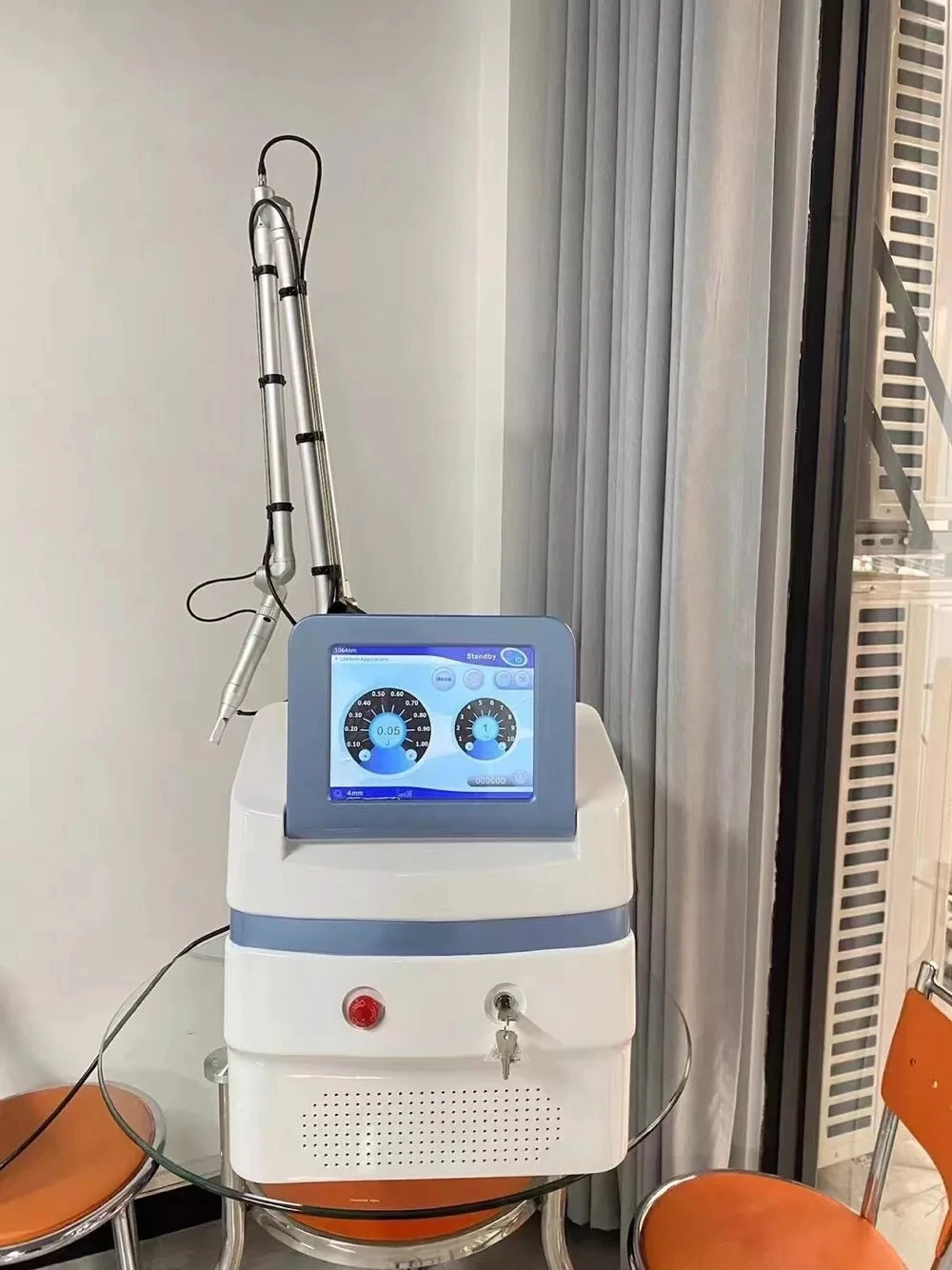 Portable Super Picosecond 532nm 785nm 1064nm new for tattoo removal skin whitening remove freckle removal machine