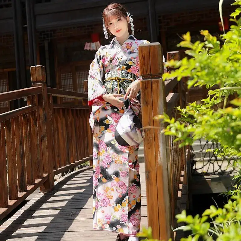 

New Sweet Fashion Japanese Kimono Women Traditional Kimonos Version Suit Bar Mitzvah Formal Yukata Suit Cosplay Women