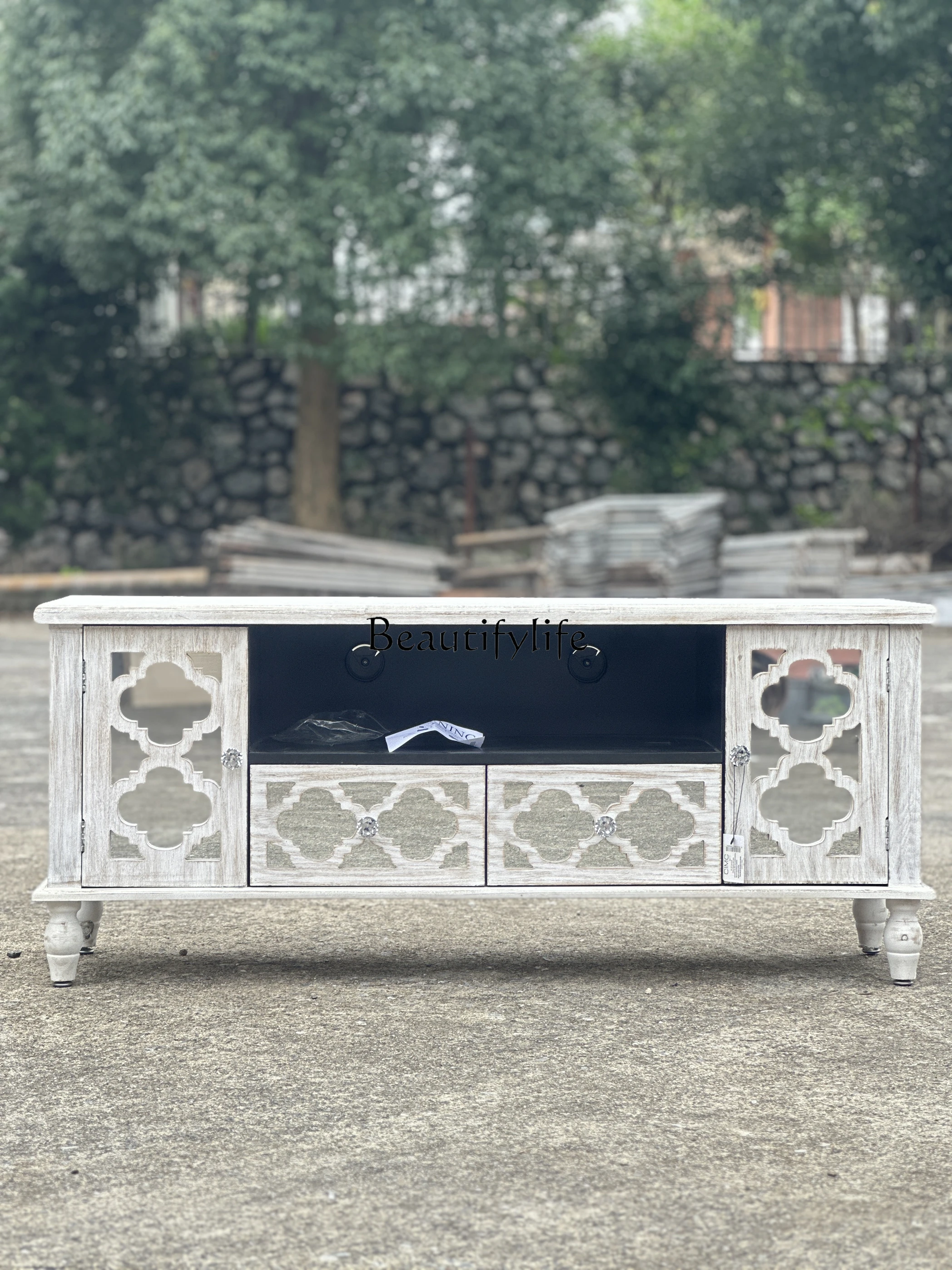 

American retro carved art furniture long cabinet TV cabinet