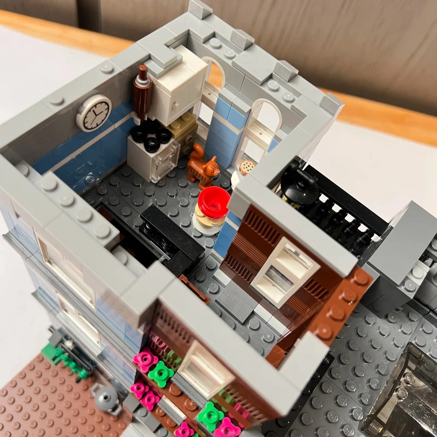Big Sale Compatible 10246  Detective Office Building Blocks Bricks Architecture Birthday Christmas Gifts Toys 2262 PCS