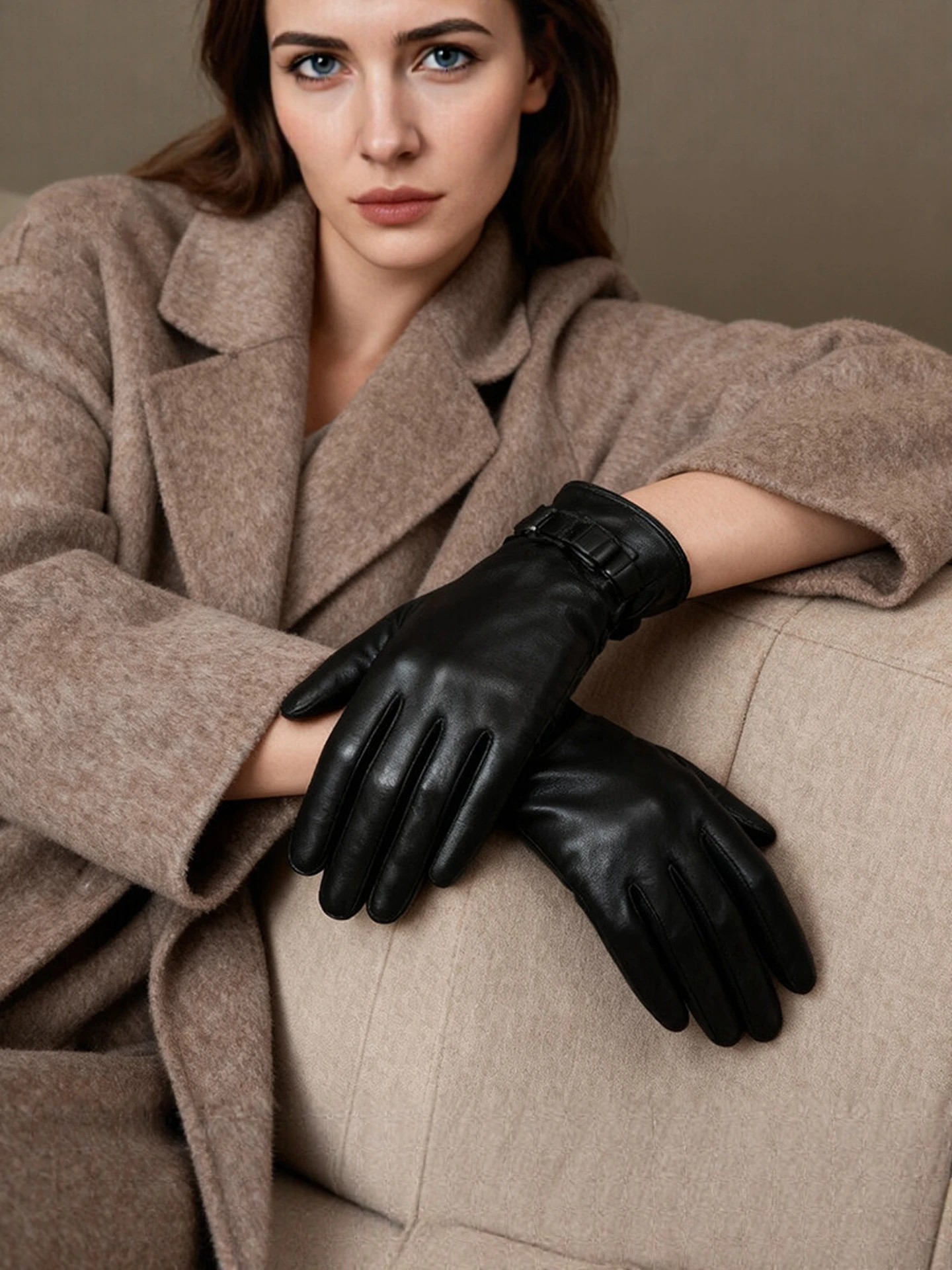 women's-leather-gloves-warm-fce-lined-windproof-waterproof-five-finger-design-autumn-winter-new-sle-versatile-daily-use
