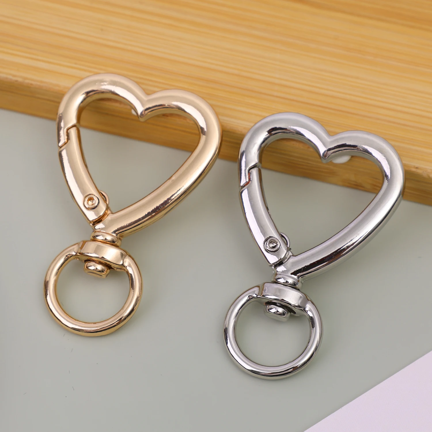 Heart Spring Gate Key Rings Openable Keychain DIY Bag Strap Dog Chain Buckles Snap Closure Clip Trigger Snap Hooks Accessories