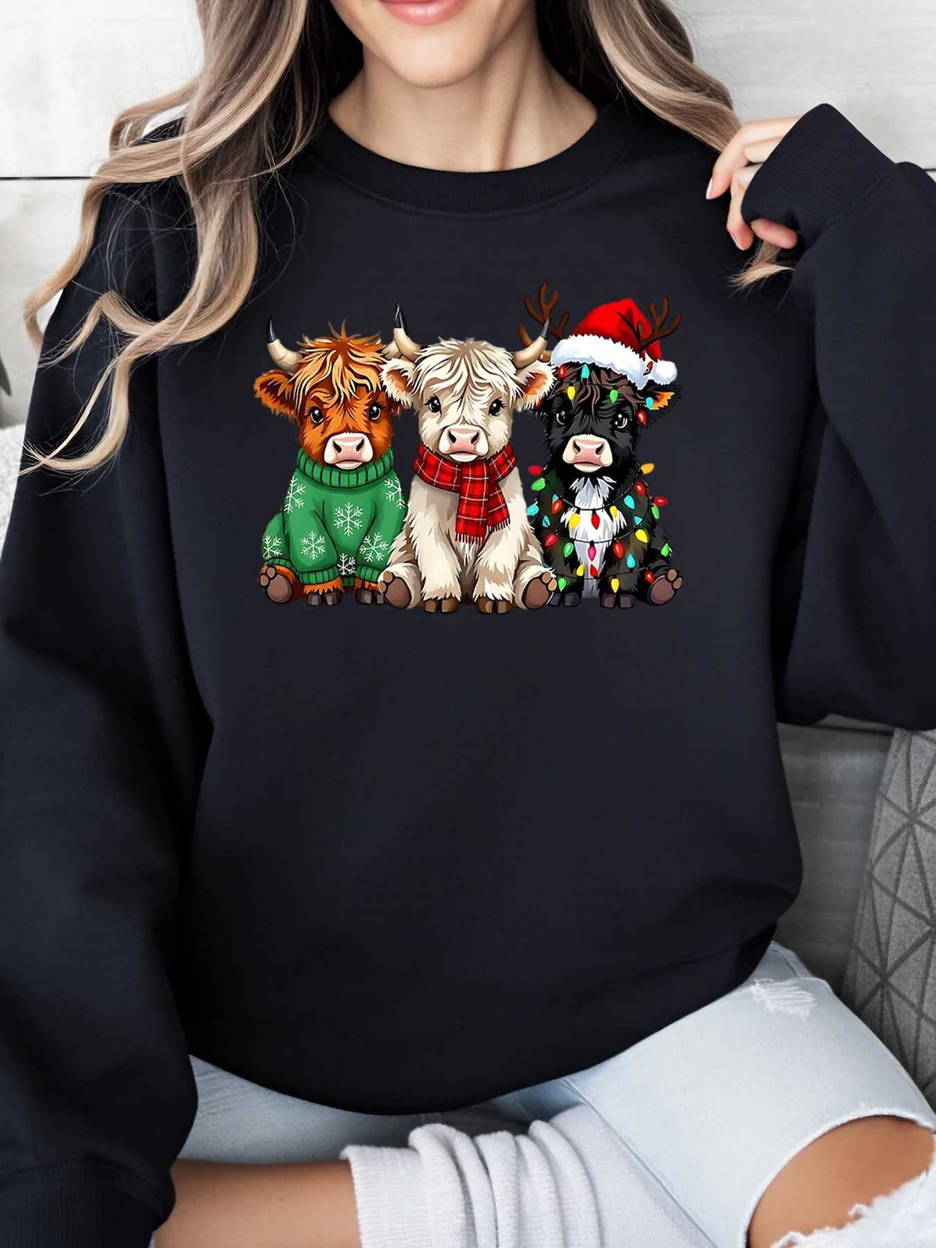 

Cows in Christmas Sweaters Holiday Print Sweatshirt Women Casual Wear Party Outfit Black Plus-Size