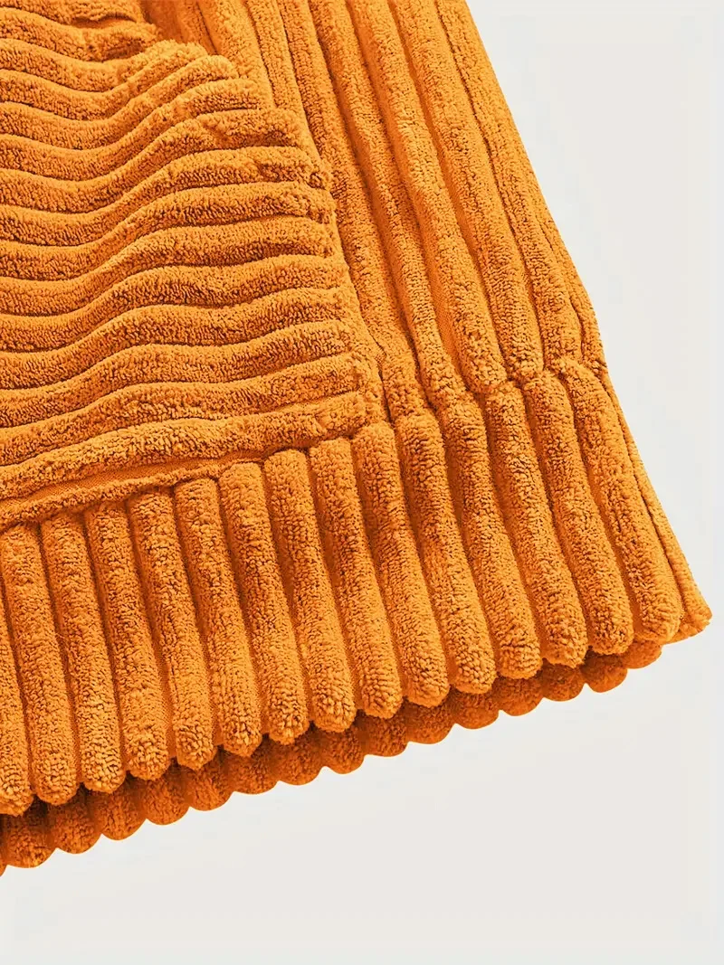 Moletom feminino de veludo cotelê grosso de manga comprida de cor sólida com bolso canguru, ombros caídos e capuz.