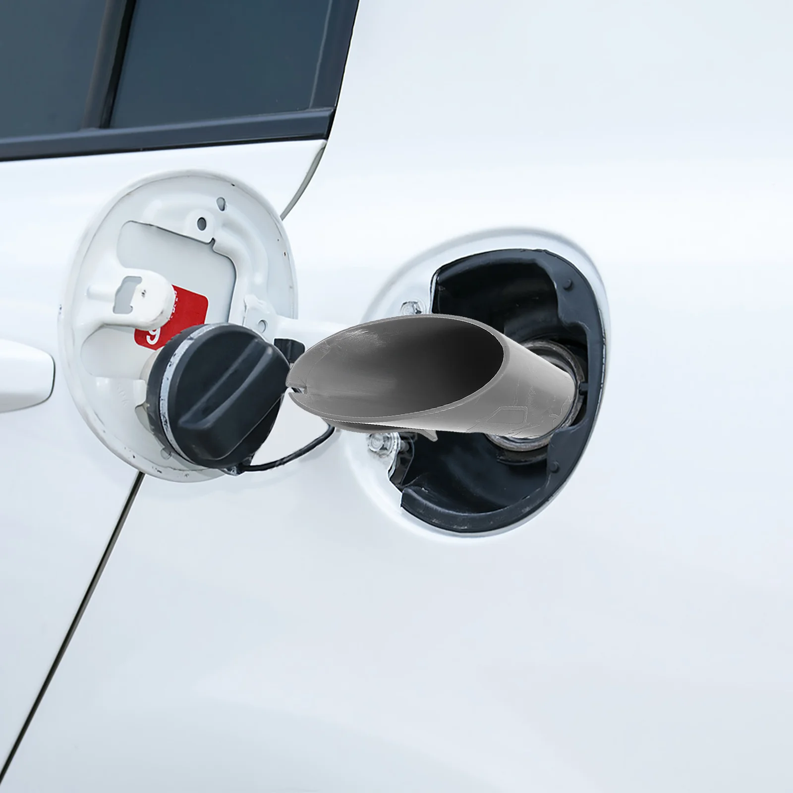 قمع وقود السيارات أداة تعبئة خزان الغاز البلاستيكية لسيارة شاحنة دراجة نارية للتزود بالوقود في حالات الطوارئ إصلاح نقل الزيت المتين