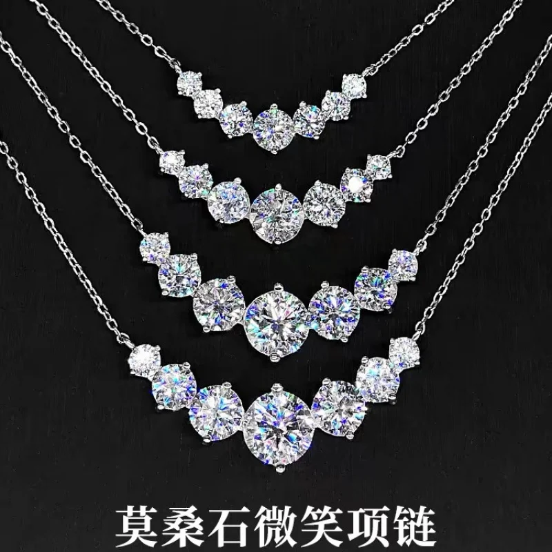 

7 Smiling face Moissanite pendant necklaces for women's wedding, exquisite jewelry certificate, 925 sterling silver plated 18k w