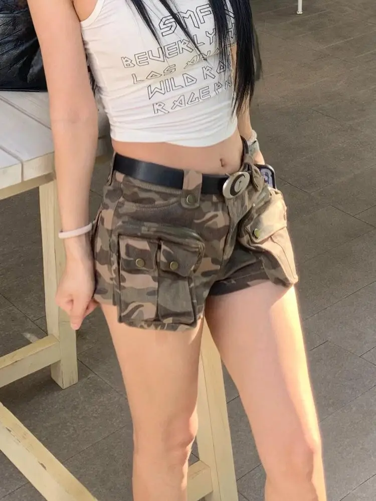 Macacão camuflado americano com design de rua alta, shorts com bolsos, verão Y2k Spice Girl, estilo cintura baixa, shorts jeans