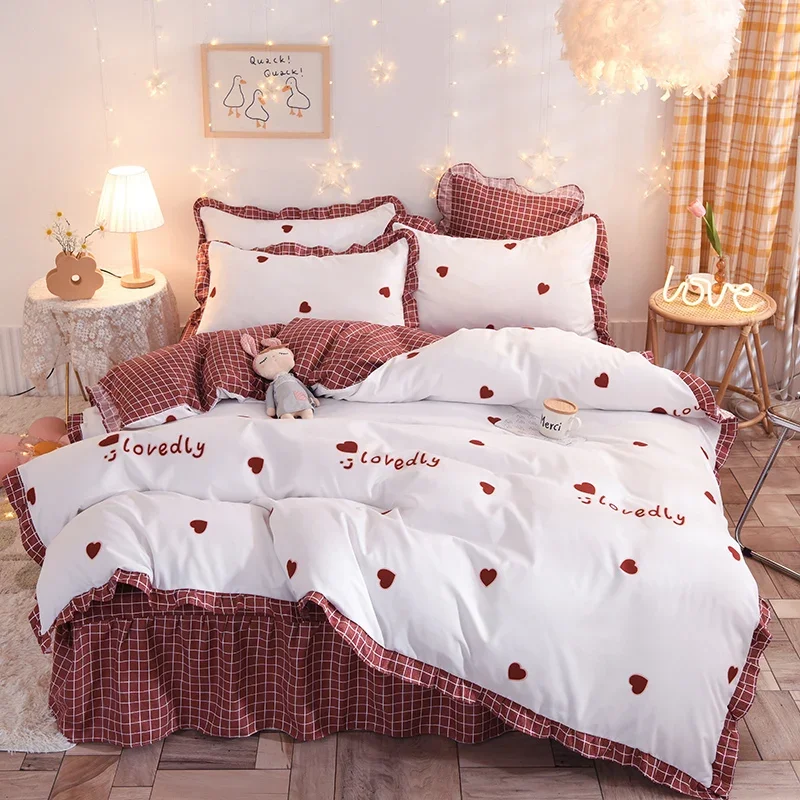 Romantic Love Heart Duvet Cover Kawaii Red Heart Shaped Bedding Set- 1 Reversible Quilt Cover + 1 Plaid Bed Skirt + 2 Pillowcase