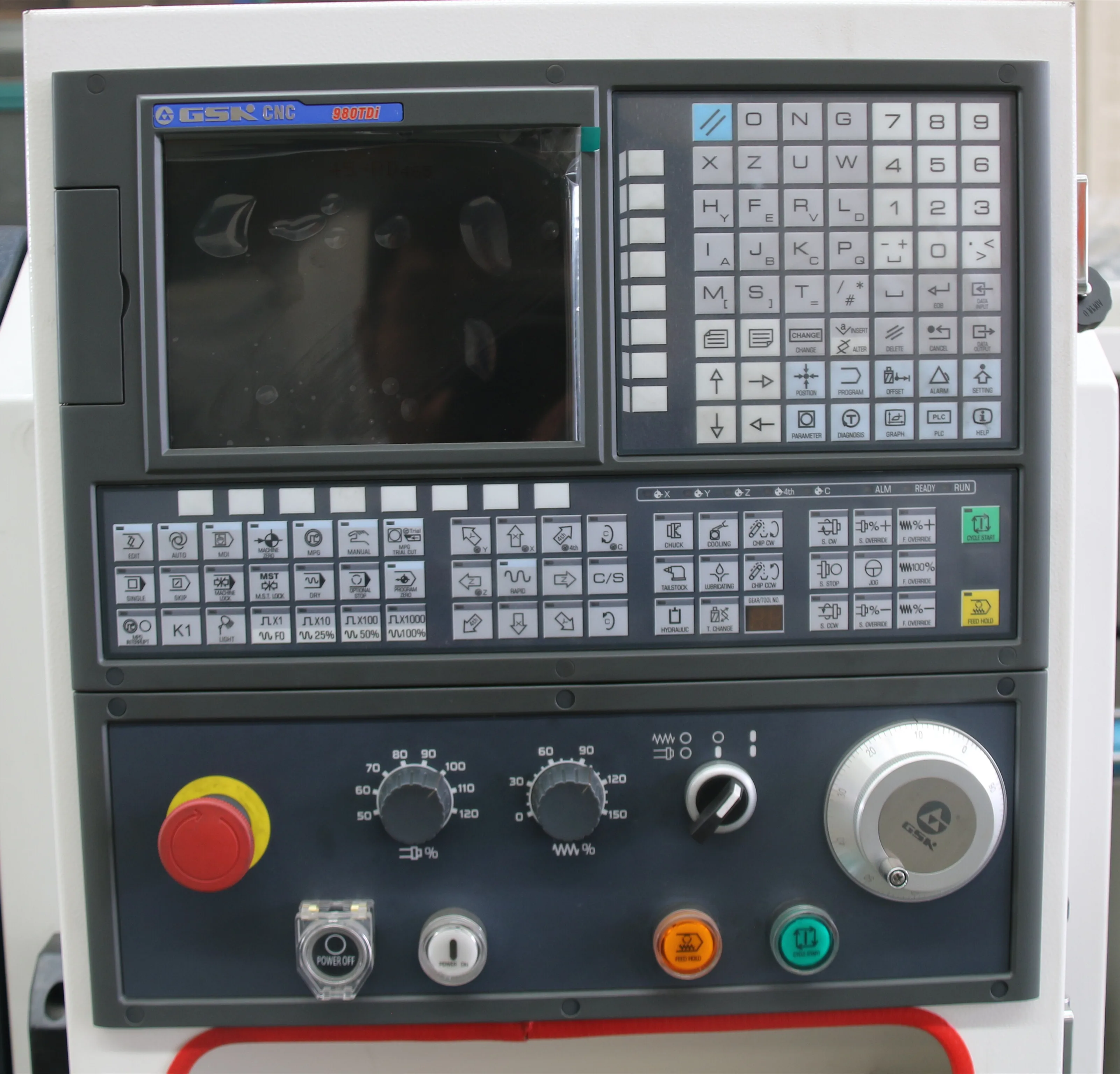 Syntec Controller Hine CK6150V CNC-Drehmaschine