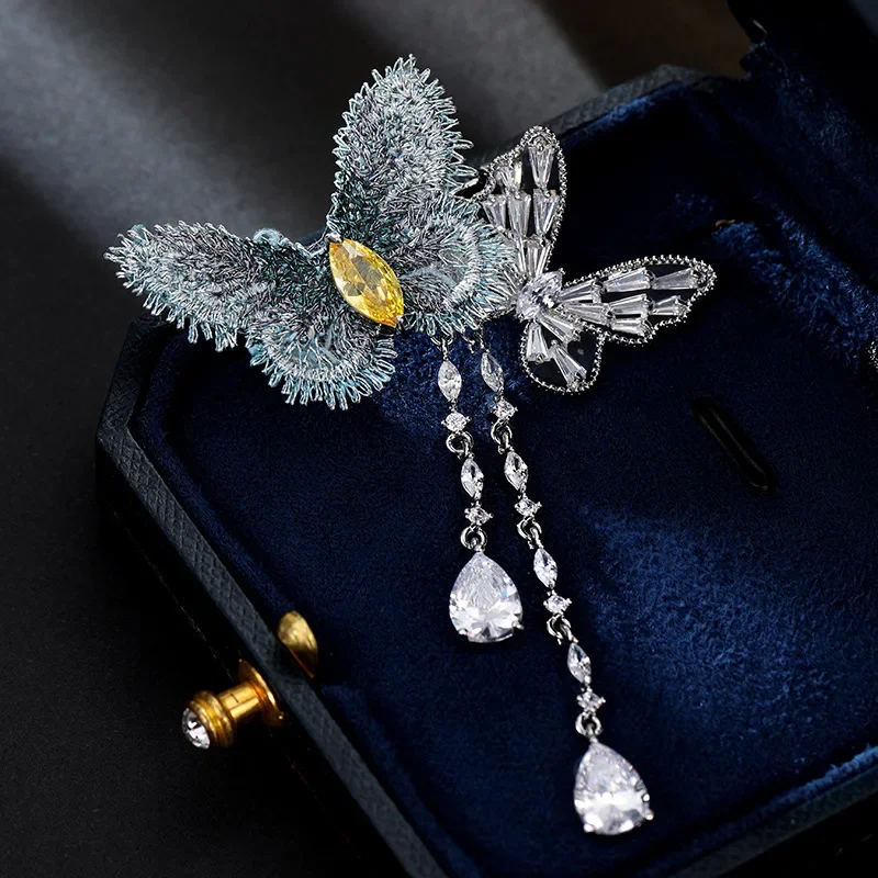 Брошь с кисточкой-бабочкой, универсальный аксессуар для женщин, модные пальто и костюмы в китайском стиле, новинка 2023 года.