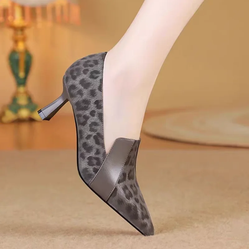 2025 New Fashion Po… - image