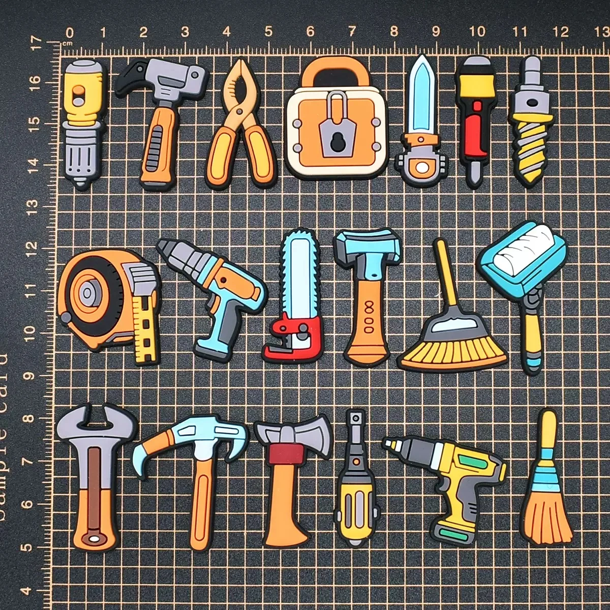 1-20Pcs Claw Hammer Screwdriver PVC Shoes Charms Toolbox Sandals Button Ornaments For Man Best Party Gifts