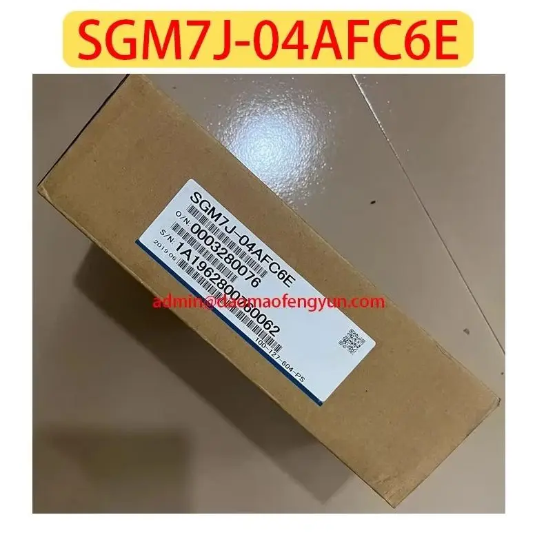 SGM7J 04AFC6E Brand New Servo Motor，SGM7J-04AFC6E Original Genuine，Fast shipping