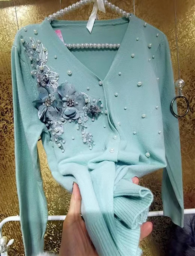 2024 Spring Luxury Pearls Beaded Flowers Stitch Knitted Cardigan For Women New In Long Sleeve Knitted Outwear Sweater Coat
